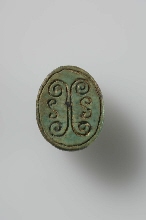 Scarab with scrolls