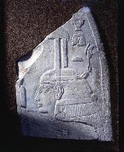 Fragment de bas-relief : la déesse de l'Occident