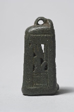 Amulette en forme de naos