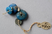 Set of beads
