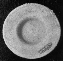 Plate with large rim
