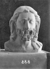 Figure de tympan : Christ, masque