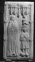 Tombe de Béatrice de Beausart et de son fils