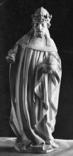 Statuette of a monarch
