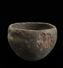 Bowl with conical base and receding rim