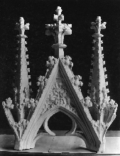 Crown of an arch