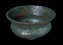 Bronze drinking vessel