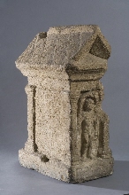 Temple-shaped aedicule