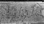 Bas-relief from the palace of Ashurbanipal : lion hunt