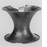 Bronze vase stand