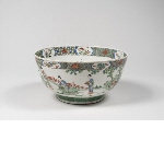 Large bowl decorated with Chinese ladies in a garden