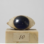 Inlay in the form of an eye