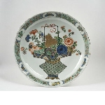 Large shallow plate